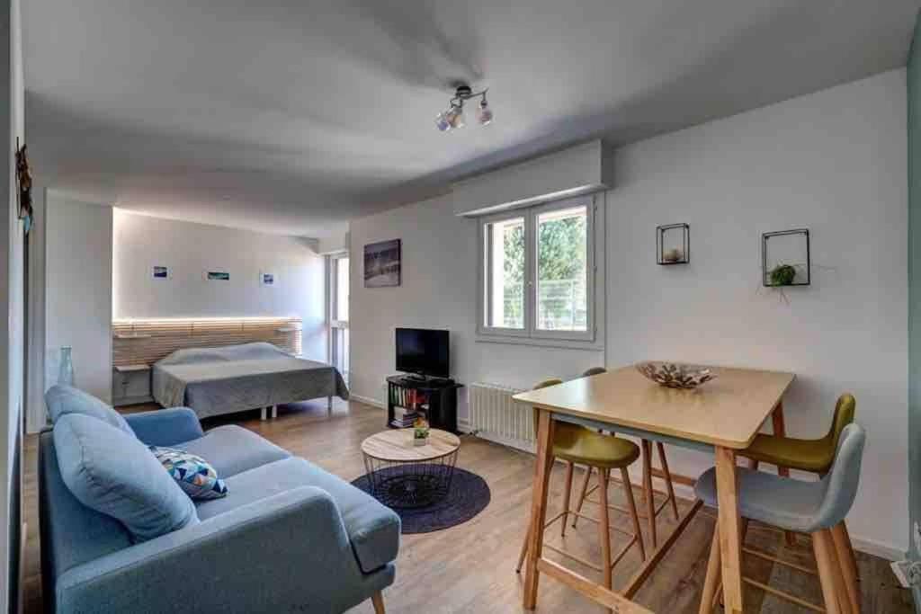 Le Studio 35 - Charme, Parking & Proche Lac 阿讷西 外观 照片